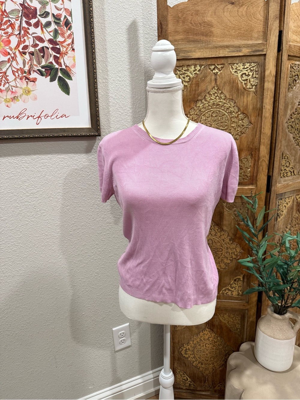 Ann Taylor Lavender Pink Short-Sleeve 100% silk Knit Top 0061